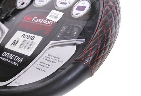 Оплётка руля CARFASHION ROMB M